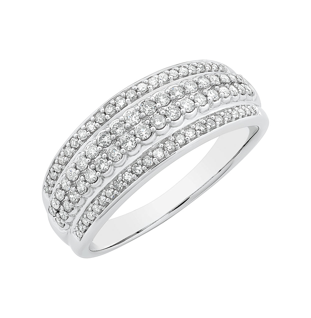 9k White Gold Diamond Ring